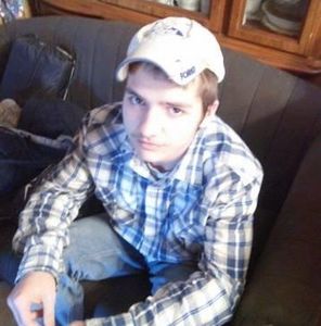 Meet your Posher, Logan